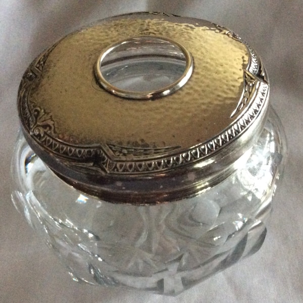 Hammered Arts and Crafts Sterling silver Top Hair Receiver Dresser Jar