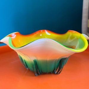 Murano Glass Bowl / Vintage 1970s Murano Pocket Emptier / Murano Candy Bowl