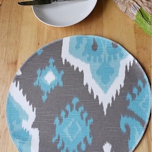 Round placemats, premier ikat mocha brown, aqua, white, cotton, centerpiece, table linen,