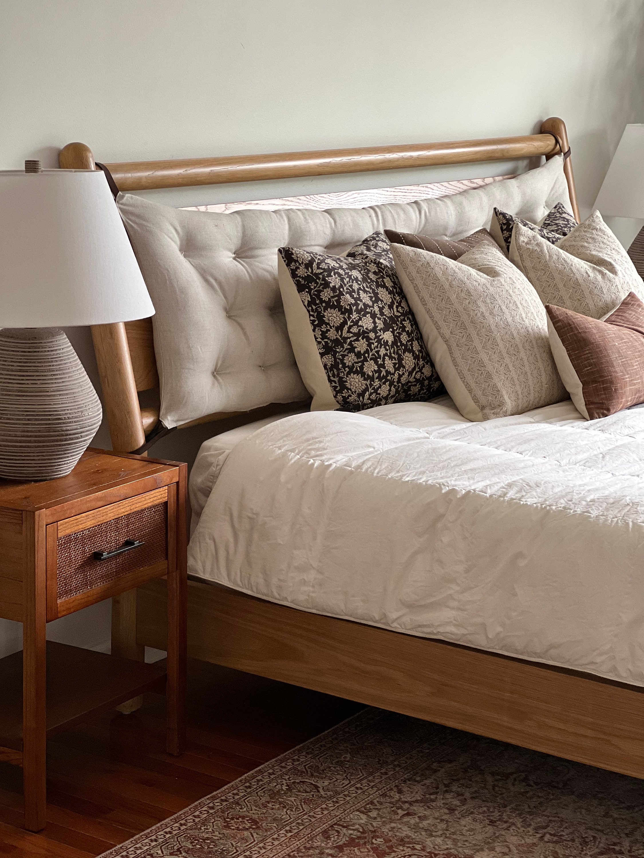 Full size headboard cushion discount