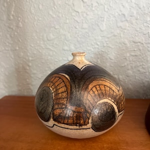 Beautiful Abstract Modernist Studio Pottery Vintage Vase Vessel Weedpot