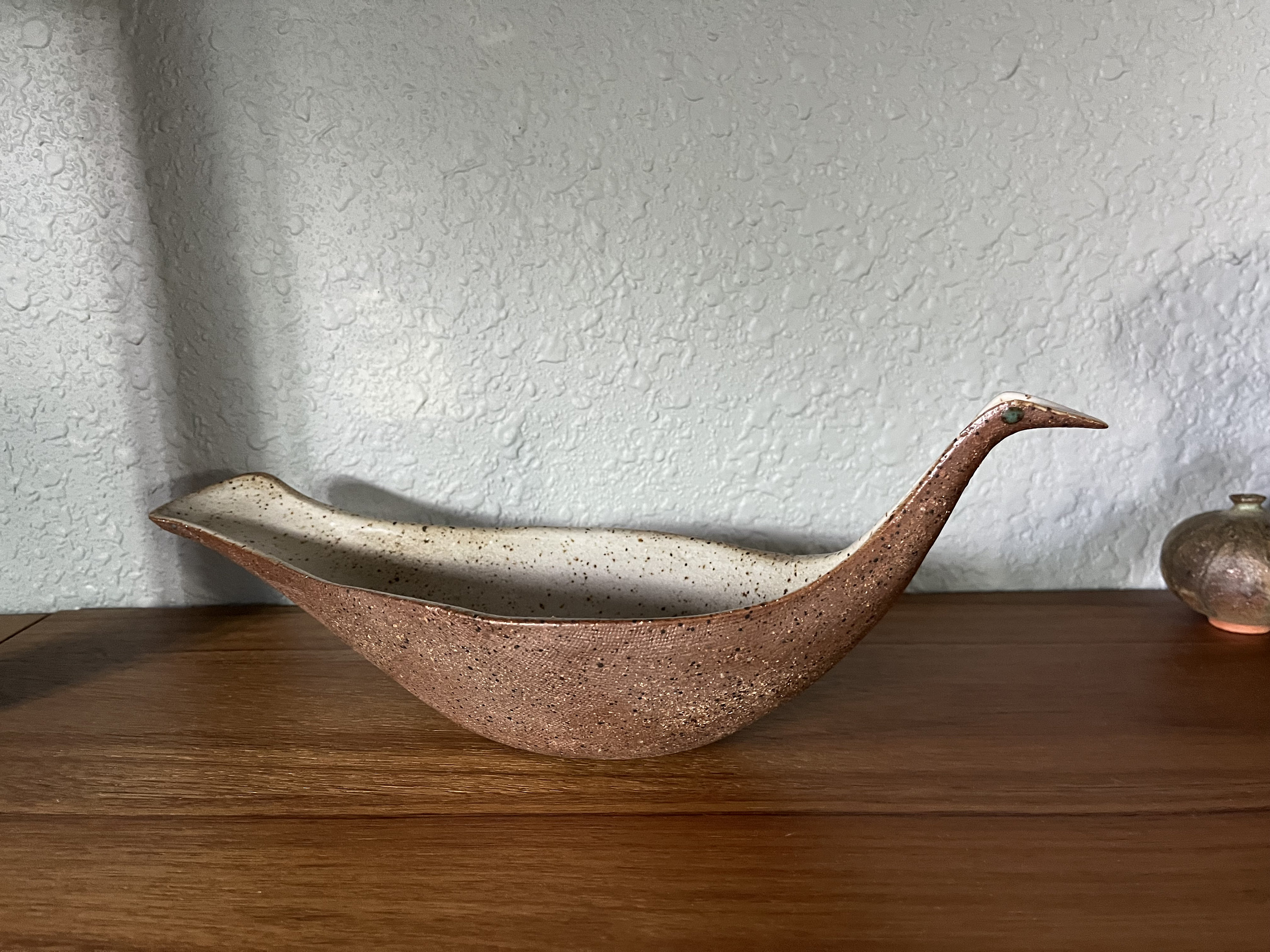 Rare Modernist Louis Mendez Studio Pottery Bird Bowl 