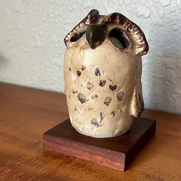 Mid Century Modernist Rare Jarl Hesselbarth Studio Pottery Owl Sculpture