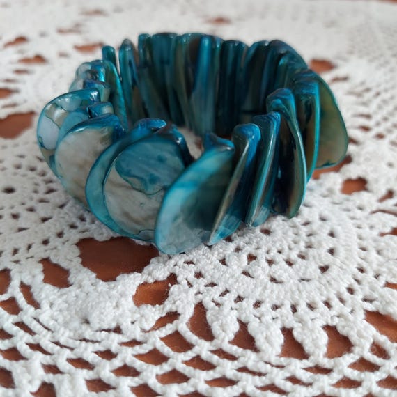 Vintage Seashell Bracelet - image 2