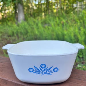 Vintage CorningWare Container