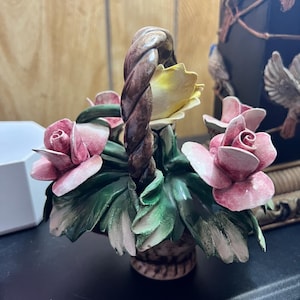 Capodimonte Flowers Basket - Etsy