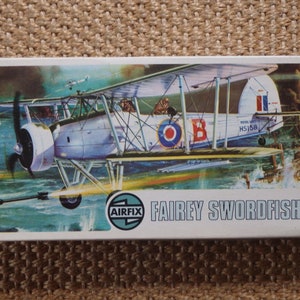 AIRFAX Fairey Swordfish Kit de avión modelo de plástico a escala 72, pegatinas, pegamento Testors, fabricado en Inglaterra. Código N° 02005-1. GATO. NO. 385