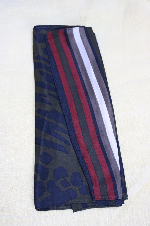 Vintage ECHO scarf 100% Silk New! Jungle nature p… - image 1