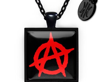 Collier Pendentif Sex Pistols Punk Rock Vintage - Métal Argenté - Occasion