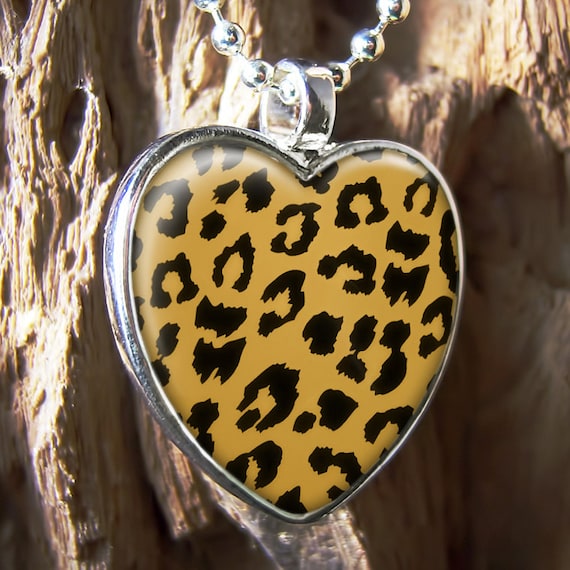 Rosemarie & Jubalee Women's Faux Animal Print Bib Necklace & Earring Set | Statement Collar Necklace With Extender