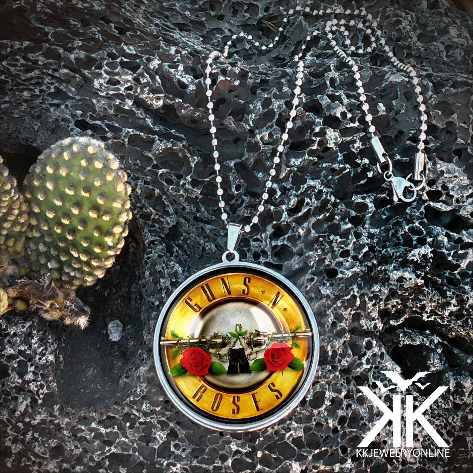 Guns'n Roses Pendant - Etsy Guns'n Roses Pendant - Etsy