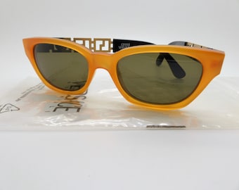 Versace Gianni Sunglasses Mod 467 Col 682 Genuine Rare Vintage New Old Stock