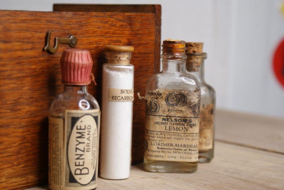 Vintage Kitchen Product Sampler Box