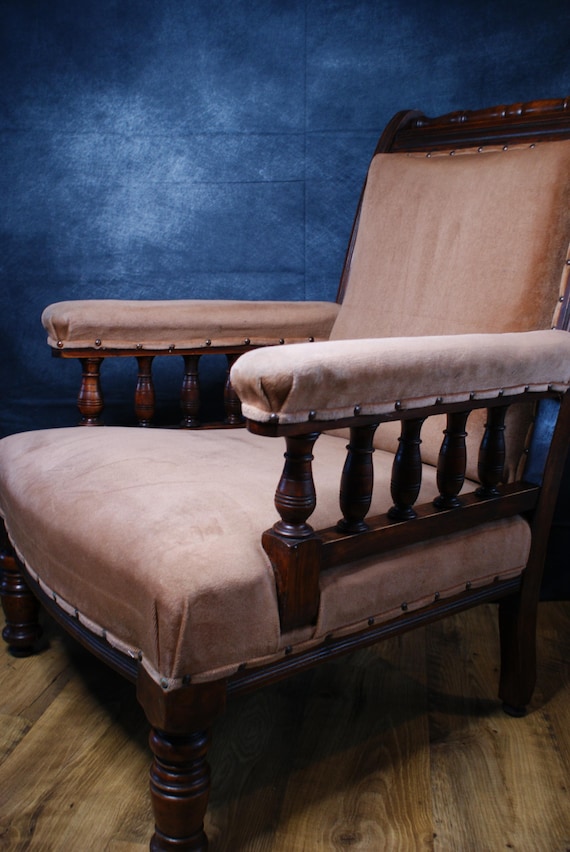 Victorian Gentleman's Mahogany Library Chair