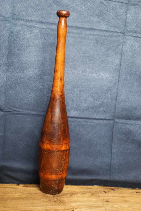 Early 20th Century Indian Club