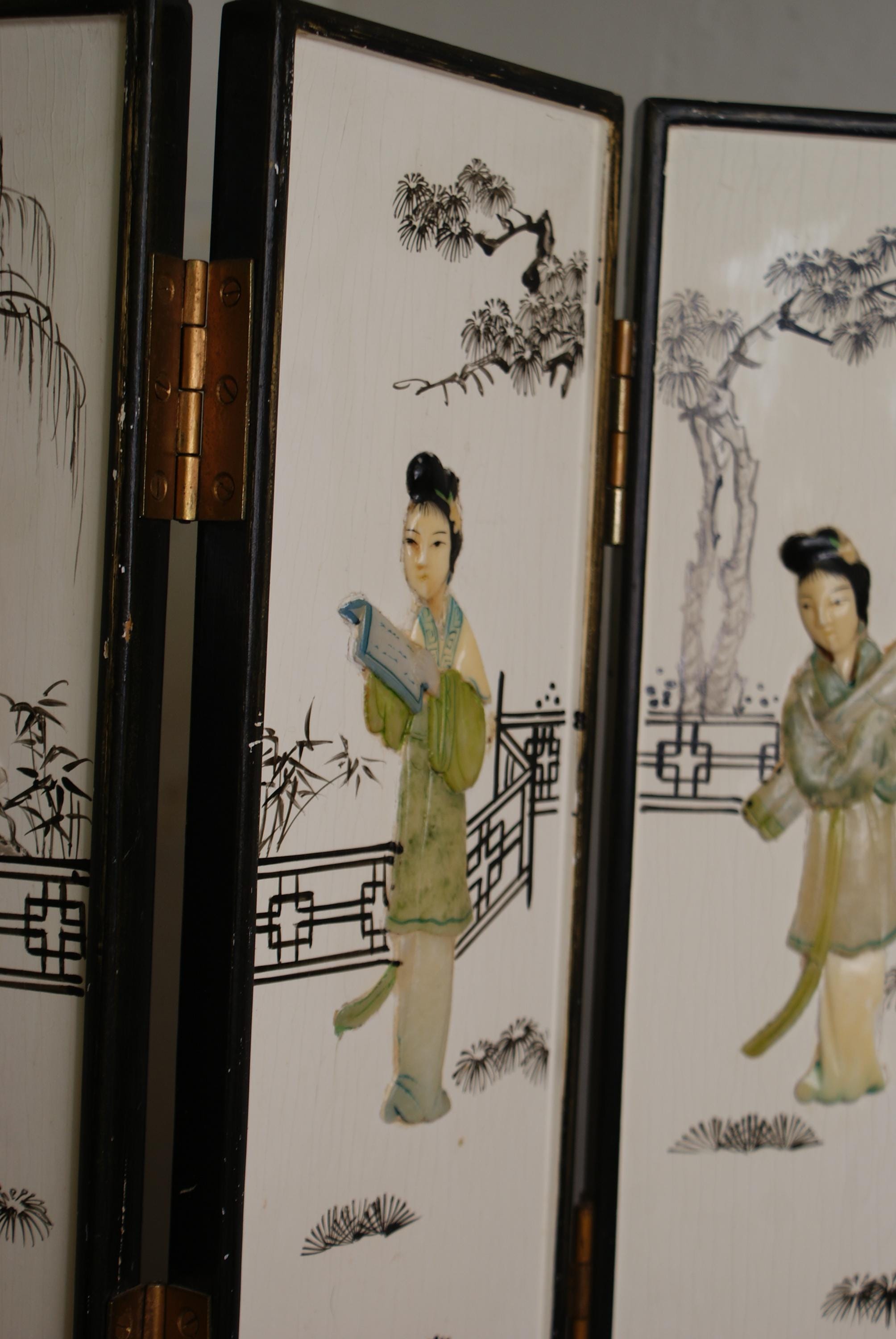昭和レトロ美人画 直筆(アコーディオン)木製額縁 昭和レトロ美人画 直筆(アコーディオン)木製額縁