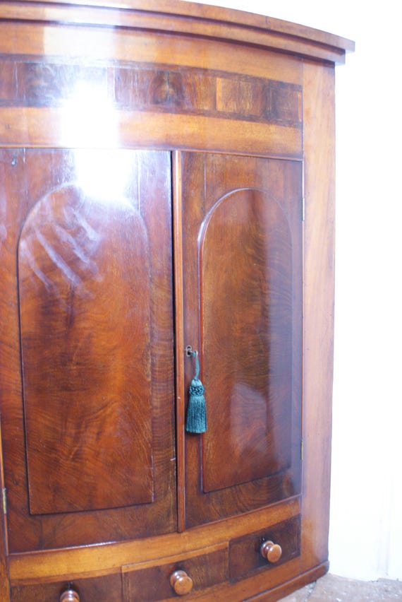 Georgian Bow Front Corner Cabinet