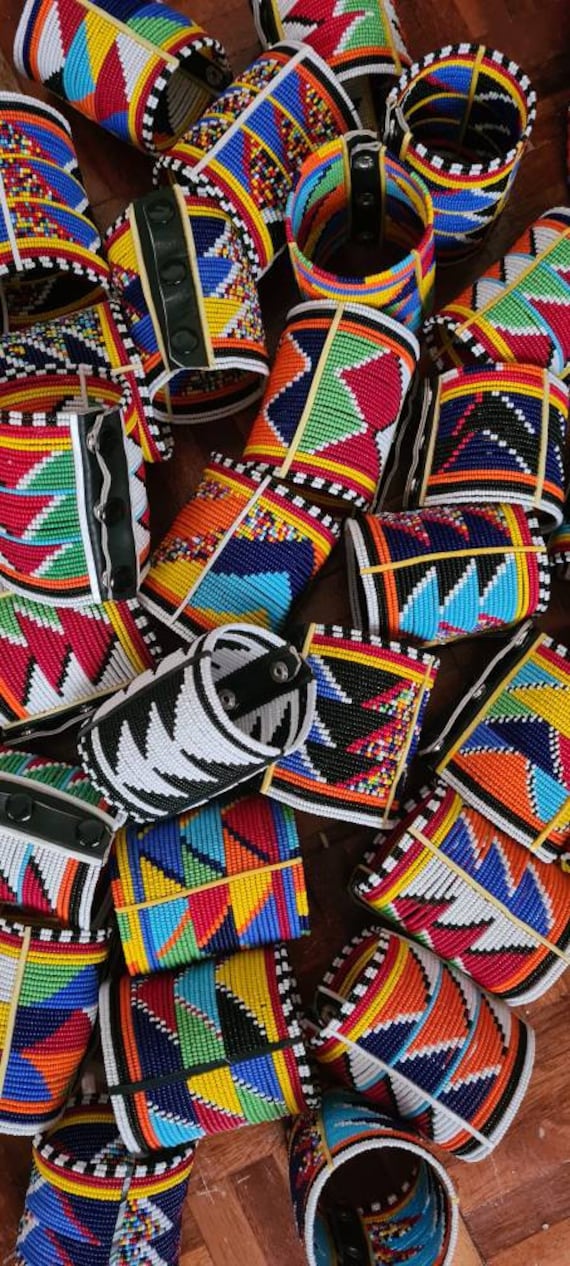 African Zulu Bracelets , Colorful Beaded Bracelets, African Beaded Bracelets,  Bulk Bracelets, 30pcs Bracelets. 