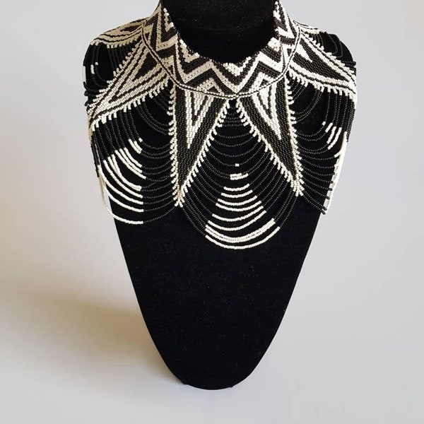 Black and white African necklace , Zulu wedding necklace , African jewelry for wedding.