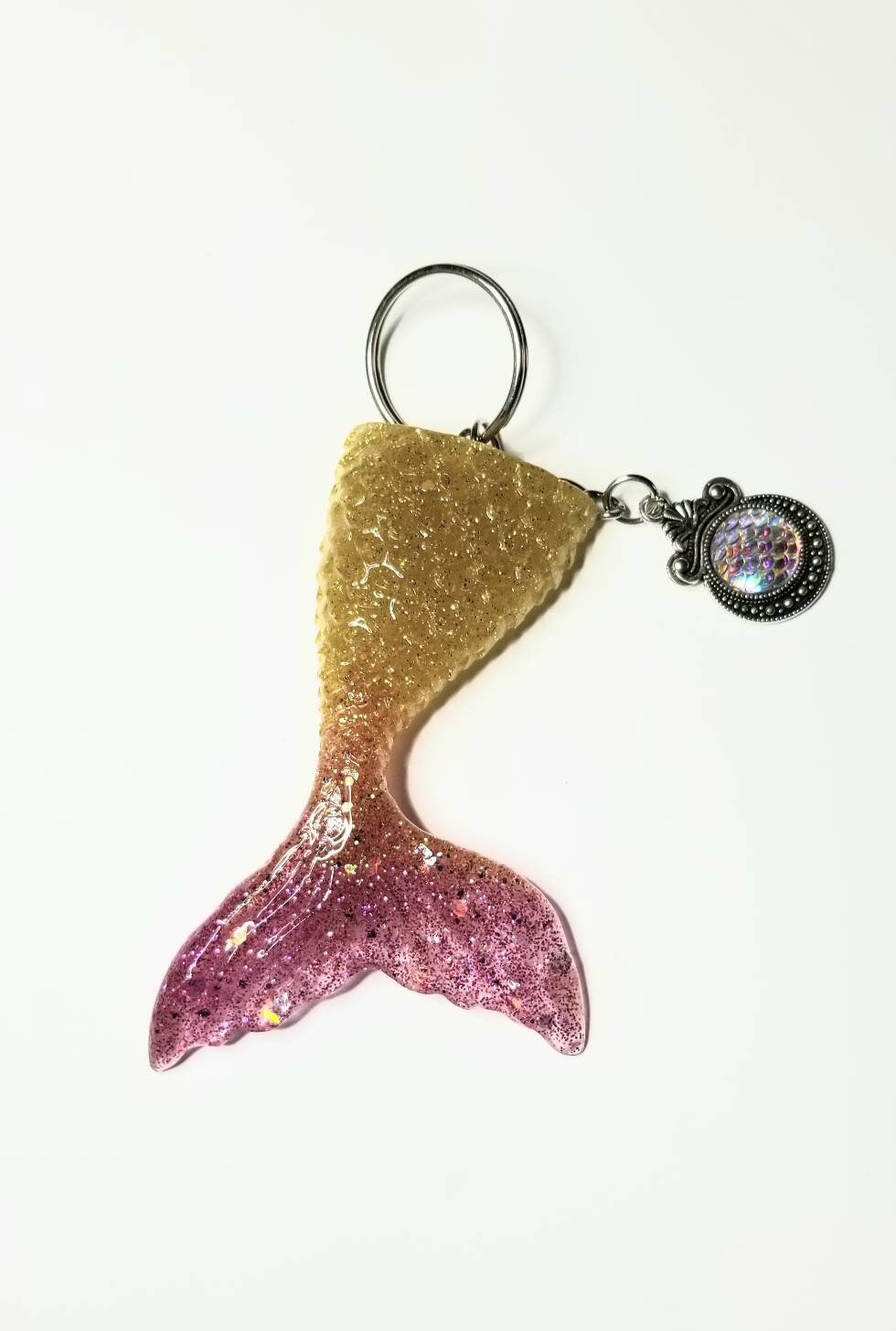 12ThirtyFive Large Mermaid Tail Keychain Glitter Resin Mermaid Tail Keychain Beach Themed Key Fob Mermaid Keyring