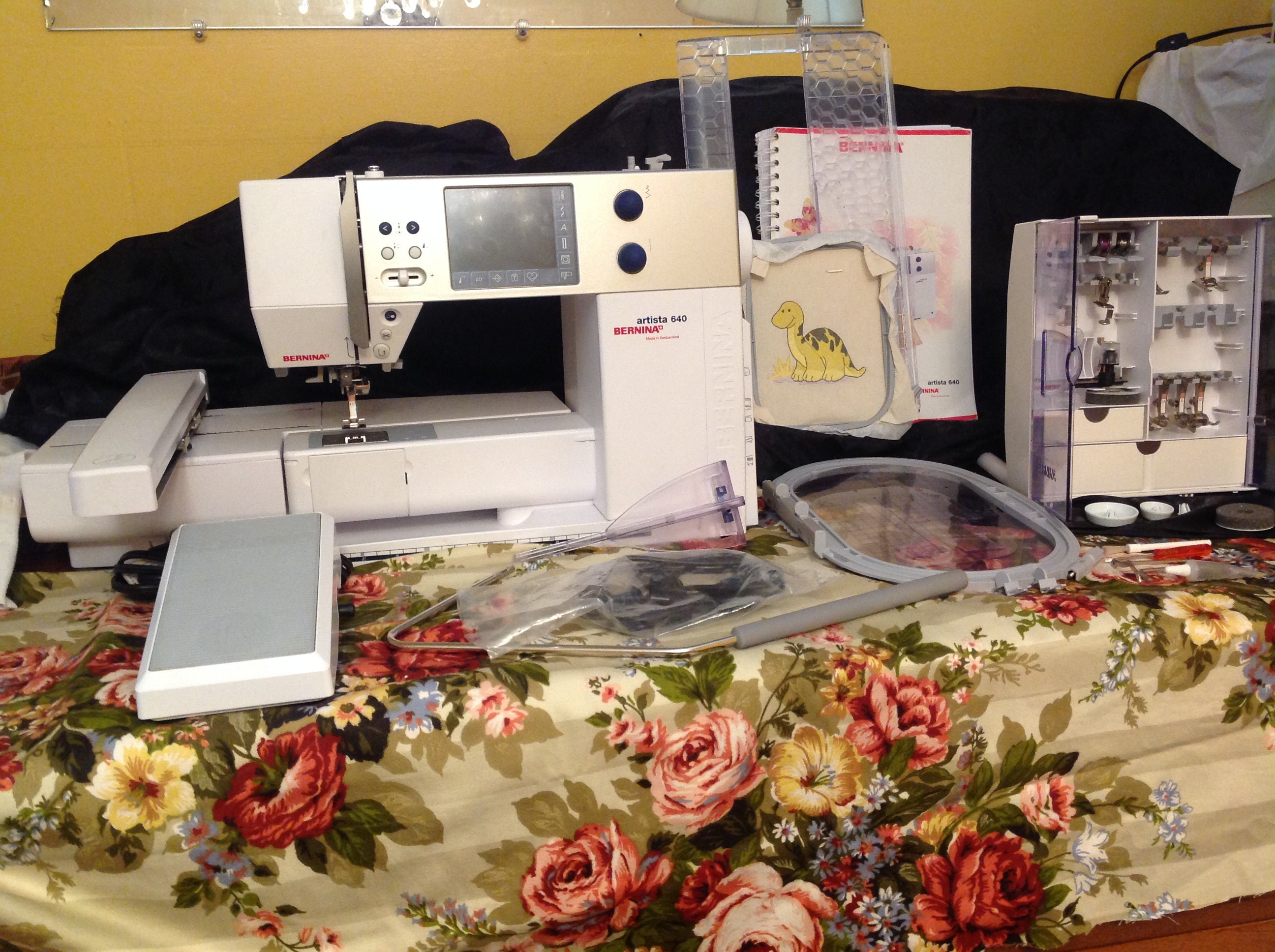 Bernina 640 Sewing and Embroidery Machine and Accessories Etsy