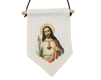 Sacred Heart of Jesus Mini Banner | Catholic Wall Decor | First Communion or Confirmation Gift | Linen Prayer Pennant | UK-Made