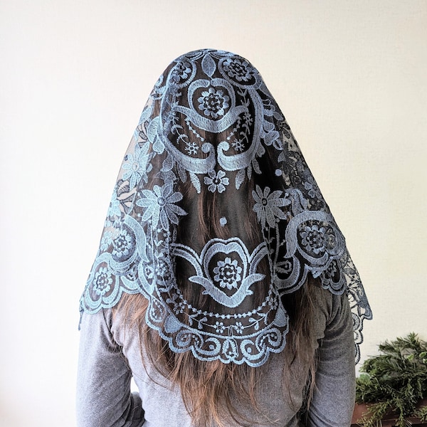 mantilla shawl