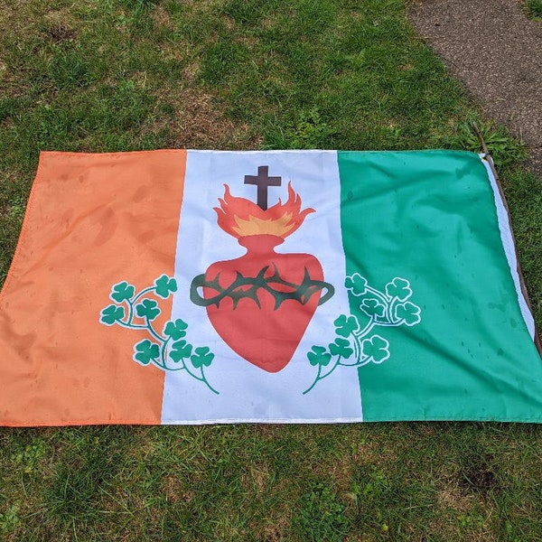 Irish Catholic Patriotic flag with Sacred Heart of Jesus, Eire, Ireland