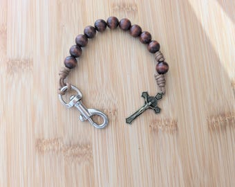 Brown Paracord Rosary keyring, One decade metal & knot Rosary, Strong, Catholic keychain, Pilgrimages, Knotted, Unbreakable, Waterproof