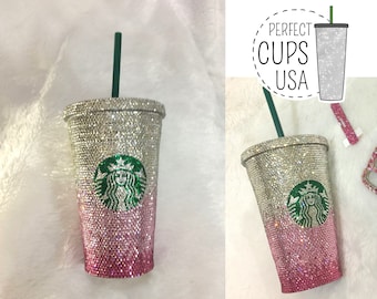 ピンクのスワロフスキーストーンのスターバックスの冷たい飲み物の 
