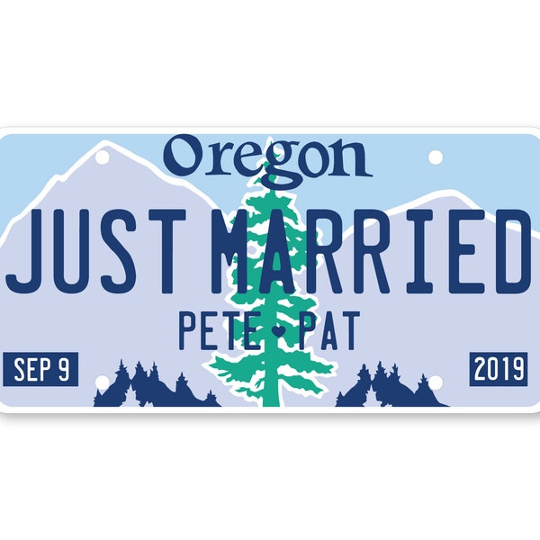 Personalized "Just Married" Wedding Sign in the shape of a Car License Plate (Oversized)