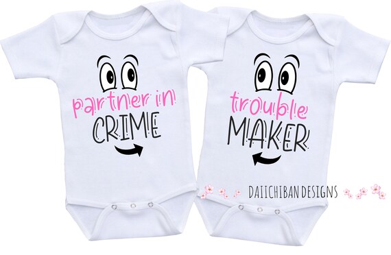 Tweeling jongens outfits baby jongen tweelingen cadeau tweelingen baby geschenken jongen en meisje tweeling geschenken jongen meisje tweeling baby kleding Twin onesies jongen meisje tweeling onsie Ets...