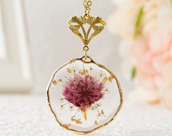 Collar de flor de nacimiento • Collar de flor de nacimiento para enero • Joyería bohemia • Collar de clavel • Collar bohemio para mujer Colgante de flor de nacimiento