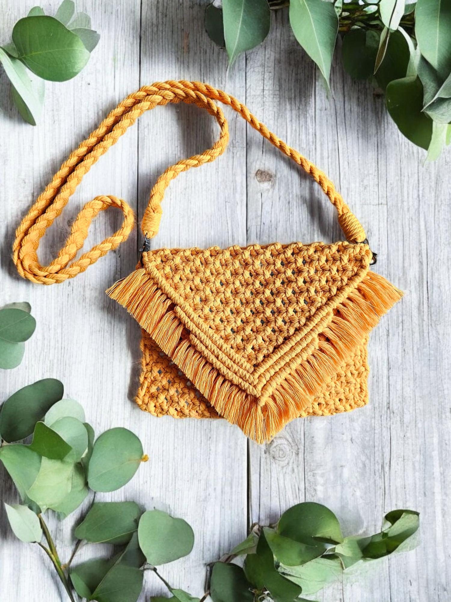 Small Macrame Crossbody Purse, Cell Phone Purse, Boho