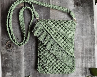 Small Macrame Crossbody Purse, Cell Phone Purse, Boho Fringe, Festival Shoulder Bag