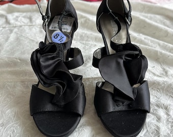 Brand new with tags vintage y2k ruched black heels