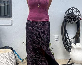 Vintage 90s black, pink, purple and white button down floral print open front slit fairy fairycore whimsygoth low rise maxi skirt