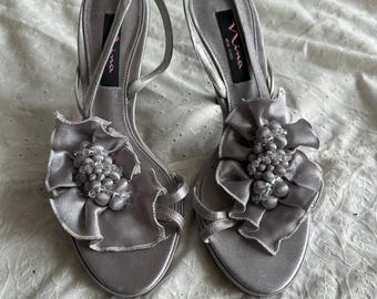 Vintage 90s grey beaded ruched fairy heels