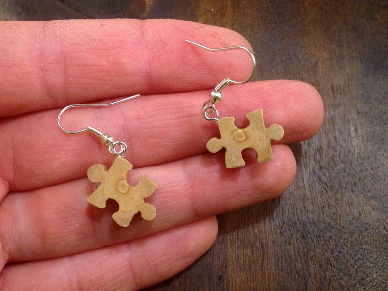 Small Puzzle Piece Earrings made from Maple wood minimalist | Etsy
