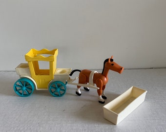 little people horse and carriage