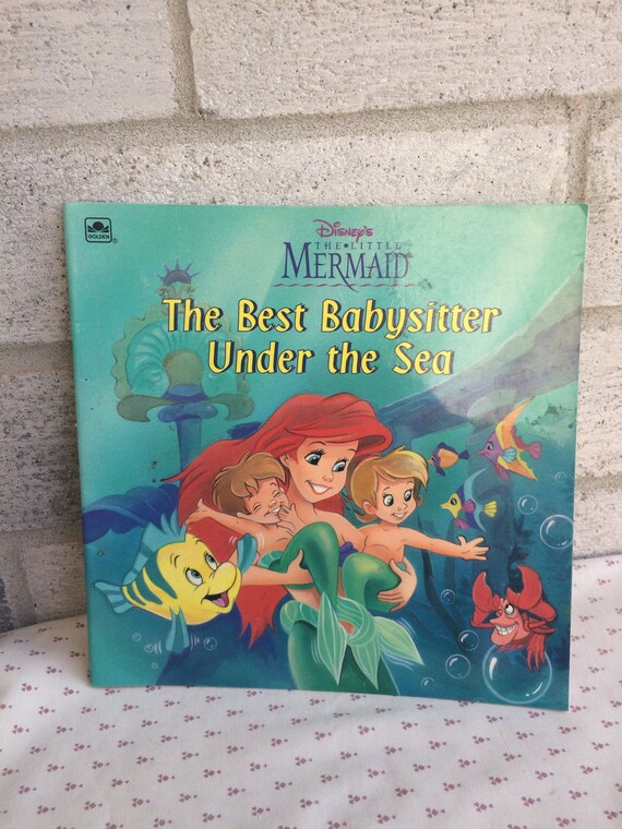 DISNEY THE LITTLE MERMAID BOOK