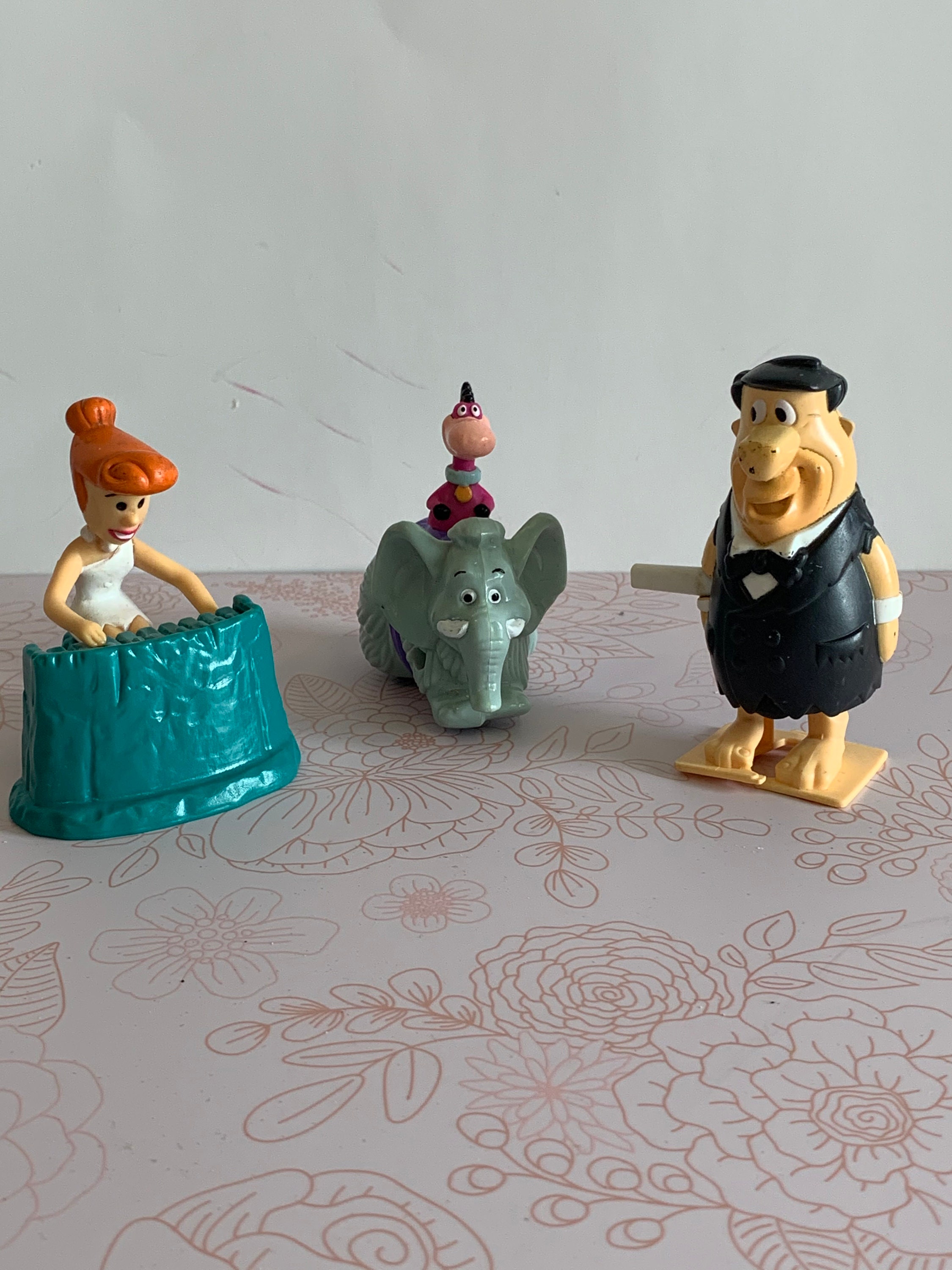 Vintage Fred Flintstones Wind up Toy, Fred and Vilma Vintage Fred Flintstones Wind up Toy, Fred and Vilma