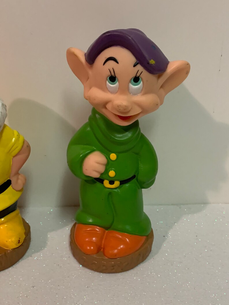 toy dwarfs
