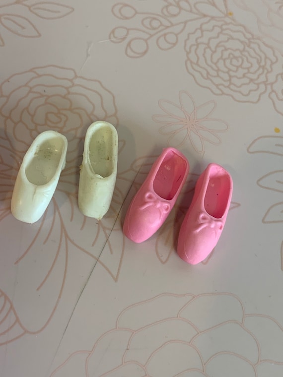 Chaussures Barbie vintage, chaussures Barbie Fashion vintage, chaussures de  poupée 12, chaussures Barbie Ballet, chaussures Barbie Doll -  France