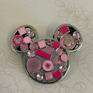 Disney Mickey Mouse Lapel Pin, Mickey Mouse pin, Disney trading pin, Disney Pin,  Disney Collectible pin, Character lapel pin