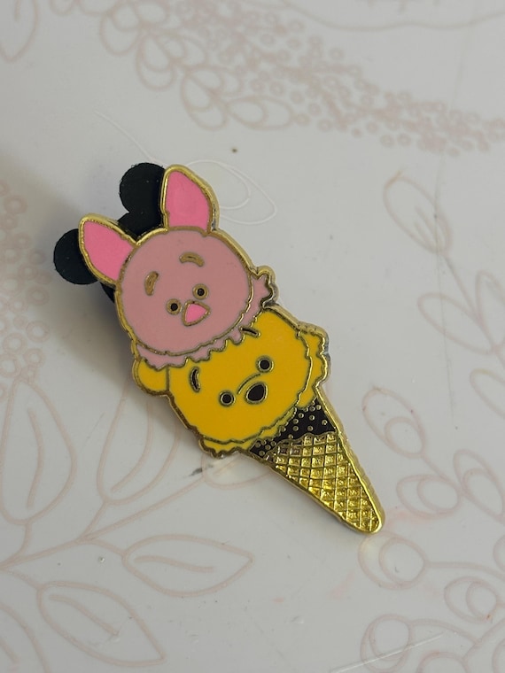 Winnie the Pooh and Piglet Pin, Disney Winnie the… - image 1