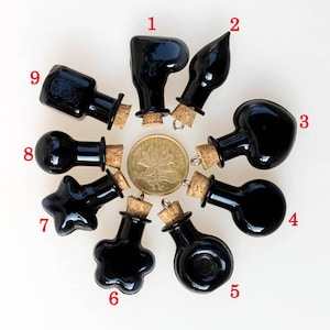 5PCS Mini Multi Typed Shaped Bottle Vilas 2ml Glass Bottles with wood cork Black Bottle Unique Shaped Glass vial,DIY wishing bottle 7colors