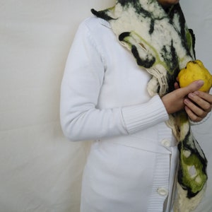 Gefilzter Wollschal, Winterschal, Handgemachter Wollschal, Warmer Winterschal, Unikat Schal, Gestrickter Schal mit gefilzter Wolle