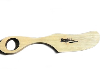 Untador de madera Oathblade para queso y mantequilla.