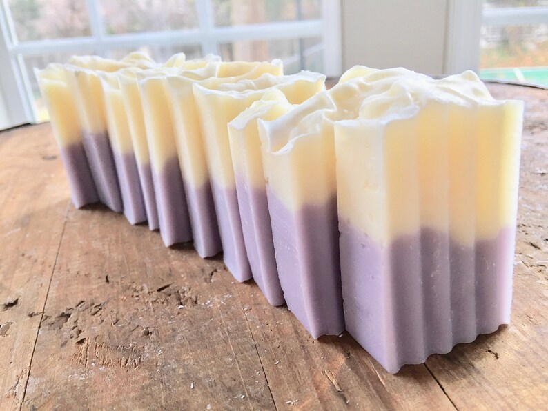 10 MINI Guest Size SOAP BARS Customizable Message Lavender Etsy